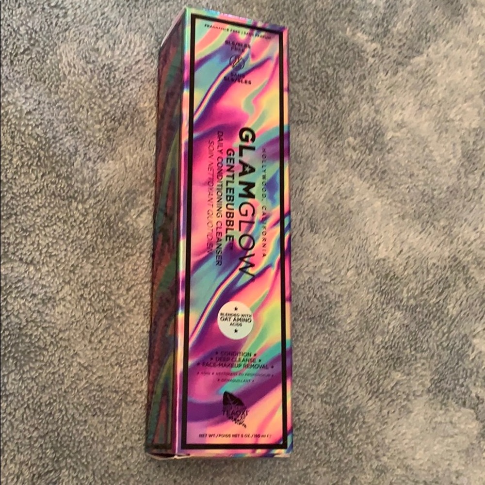 GlamGlow Gentle Bubble Cleanser